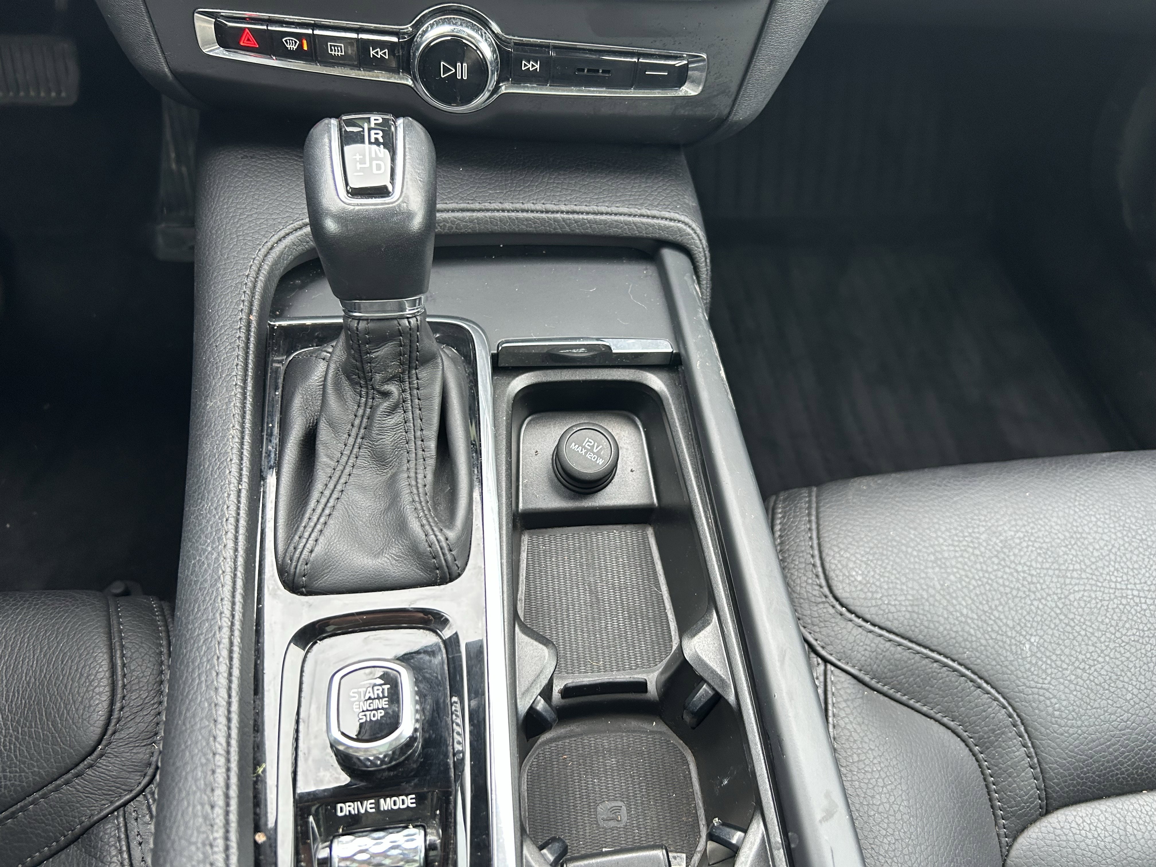 Used 2018 Volvo V90 T5 Cross Country w/ Plus Package image 15