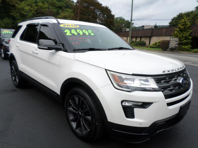 Used 2019 Ford Explorer XLT w/ Equipment Group 202A image 1