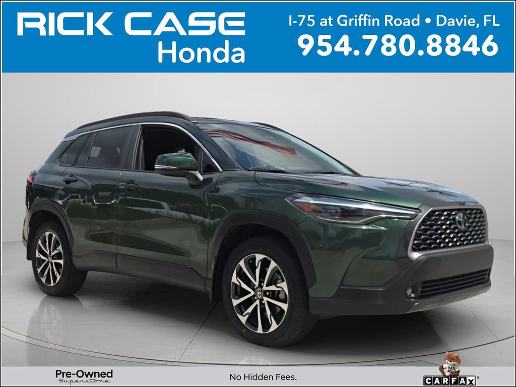 Used 2024 Toyota Corolla Cross XLE AWD/4WD image 1
