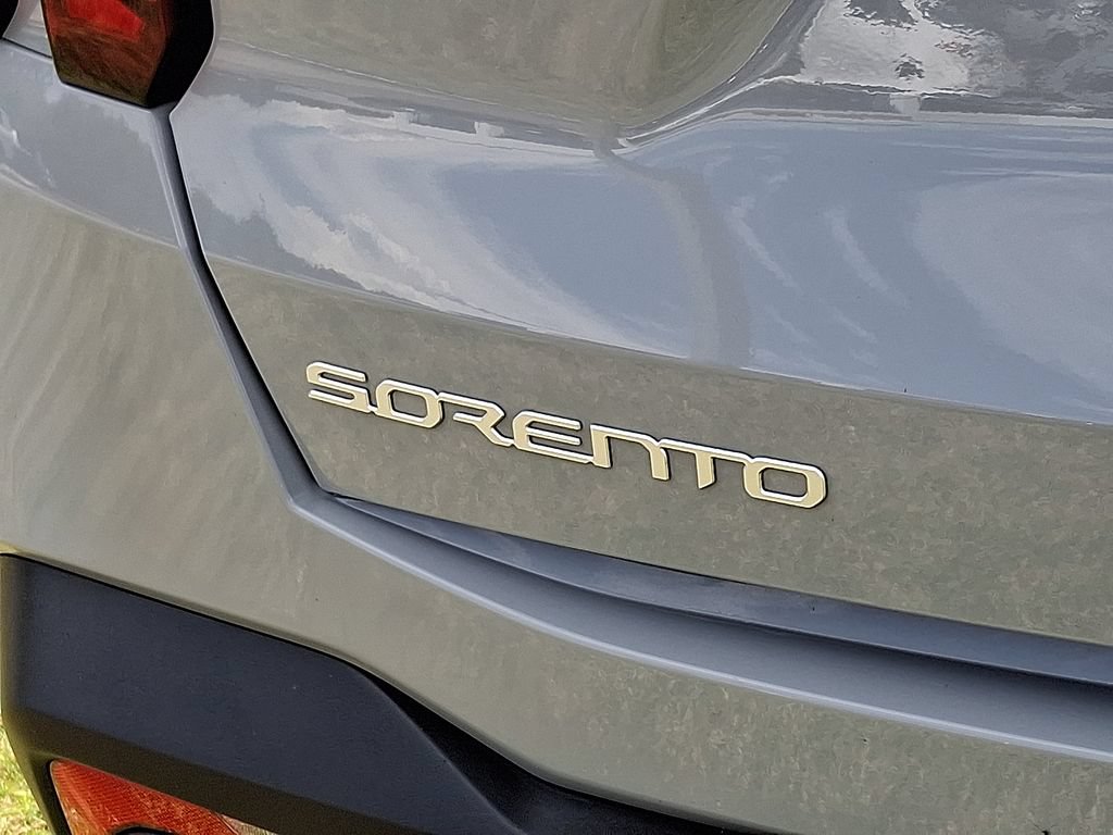 Certified 2024 Kia Sorento X-Line EX AWD/4WD image 16