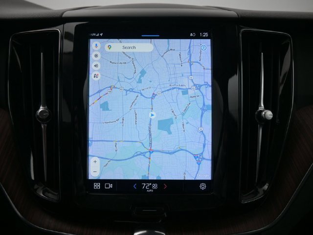 Used 2023 Volvo XC60 B5 Plus w/ Protection Package FWD image 12