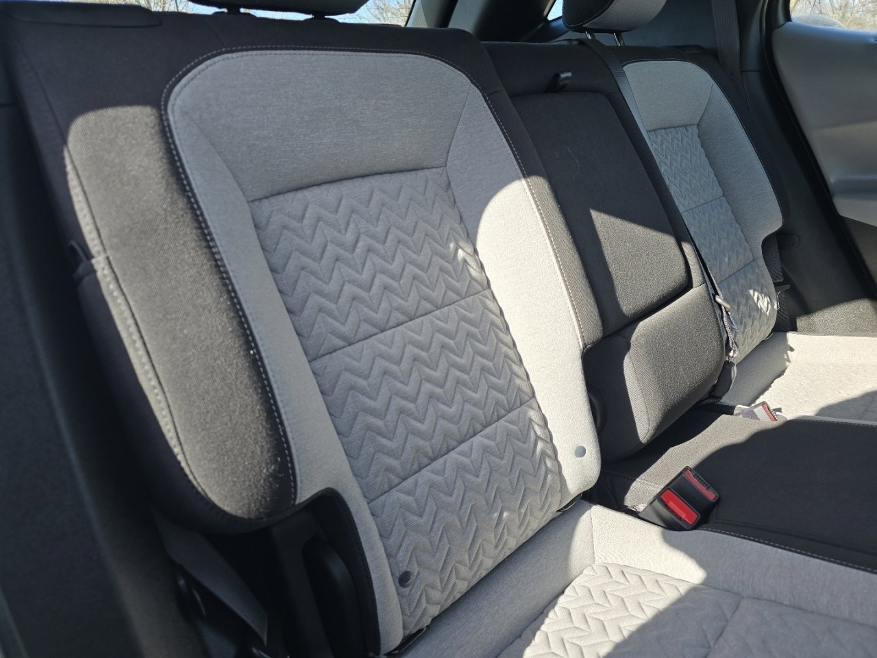 Used 2022 Chevrolet Equinox LS w/ LPO, Floor Liner Package image 18