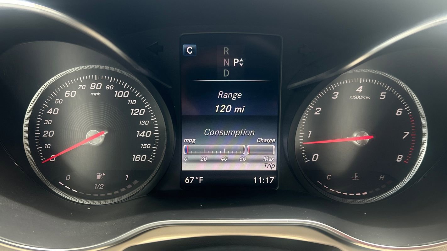 Used 2018 Mercedes-Benz C 300 4MATIC Sedan image 23