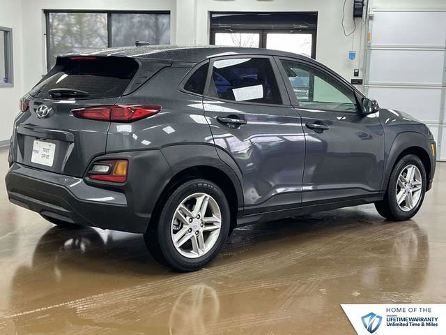 Used 2021 Hyundai Kona SE image 5