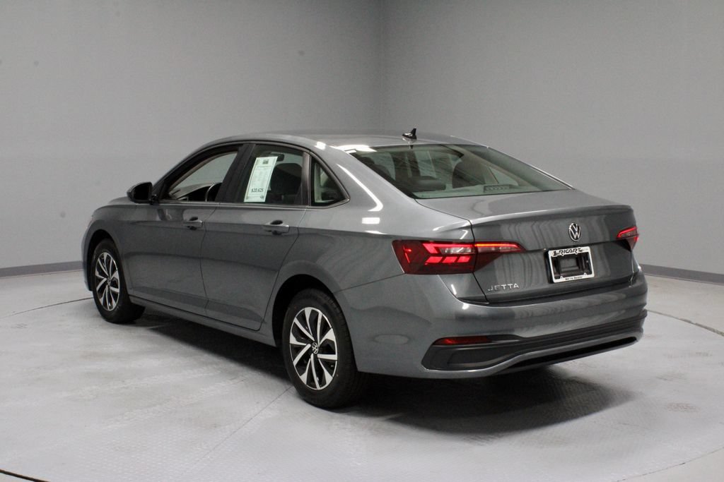 Used 2024 Volkswagen Jetta S FWD image 8
