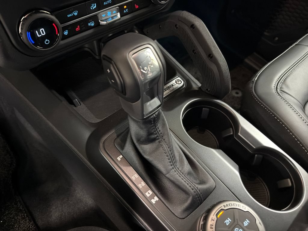 New 2026 Ford Bronco Outer Banks w/ Sasquatch Package AWD/4WD image 27