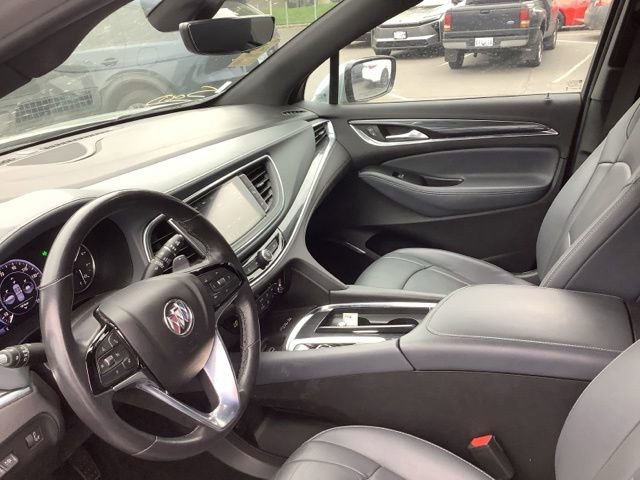 Used 2024 Buick Enclave Premium AWD/4WD image 2