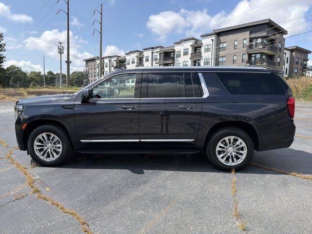 Used 2023 GMC Yukon XL SLT w/ SLT Premium Package AWD/4WD image 8