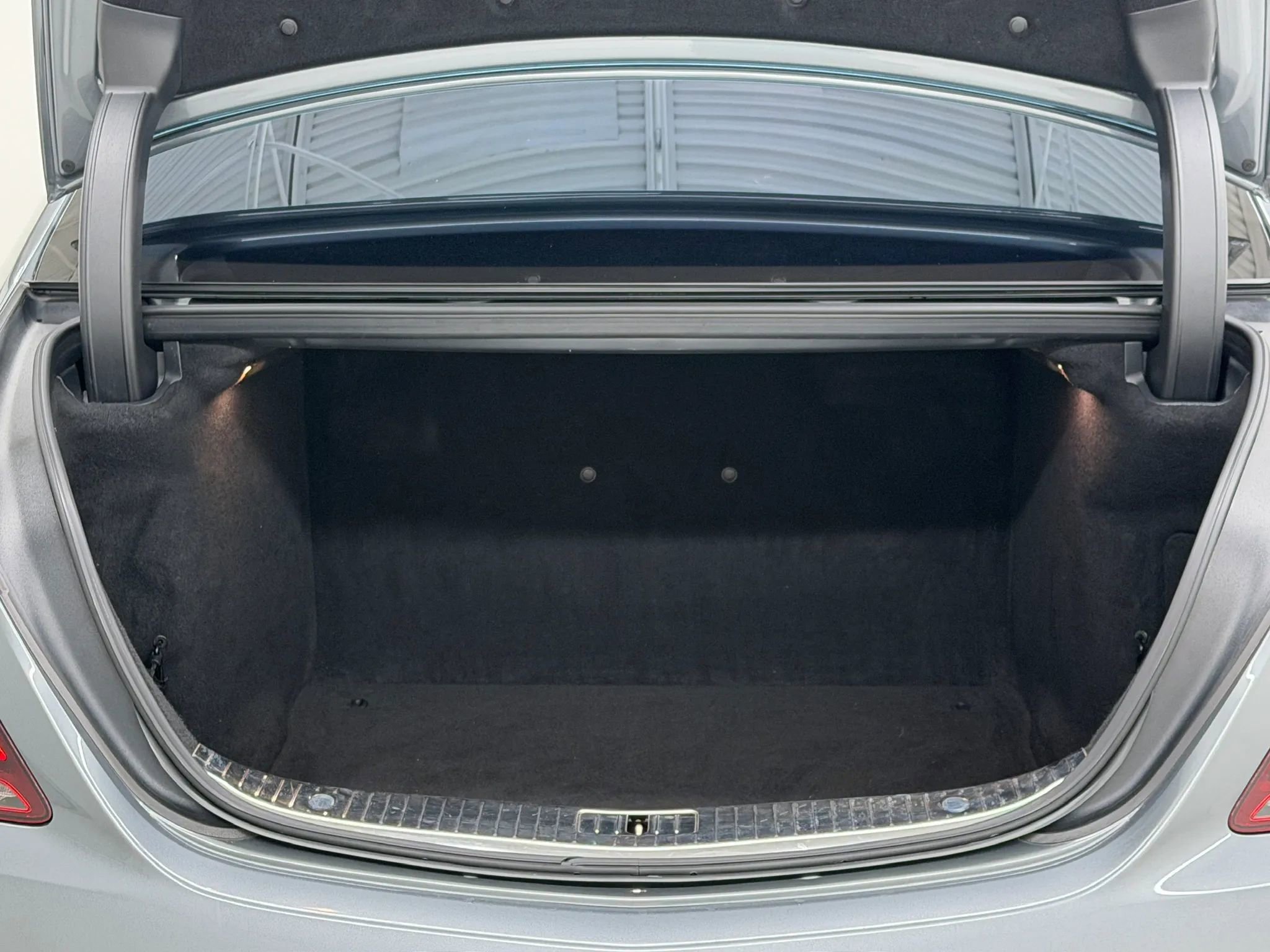 Used 2020 Mercedes-Benz S 63 AMG 4MATIC Sedan image 38