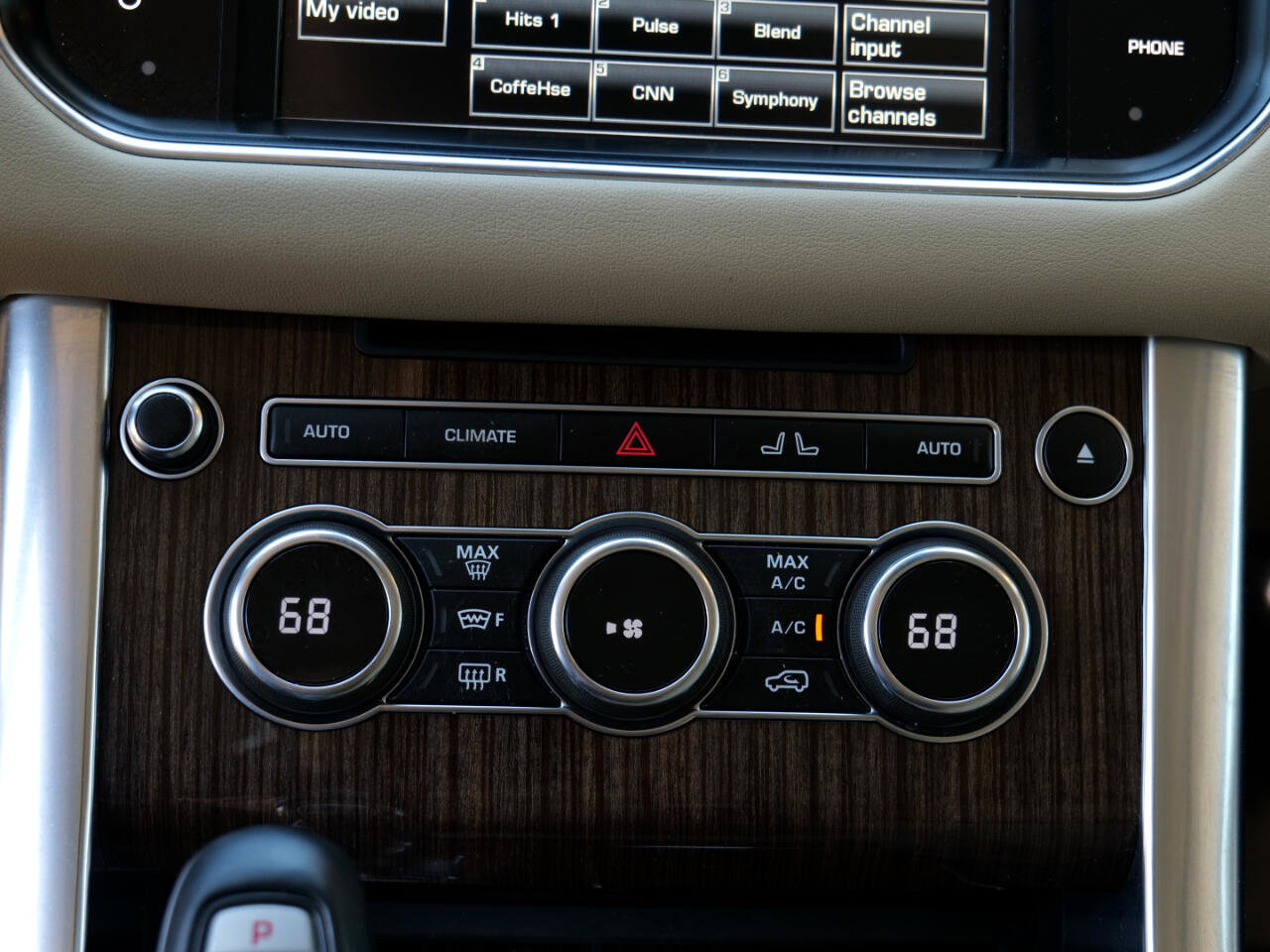 Used 2015 Land Rover Range Rover Sport HSE image 30