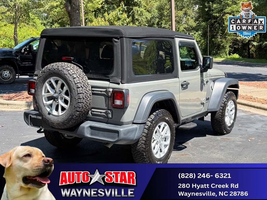 Used 2023 Jeep Wrangler Sport AWD/4WD image 5