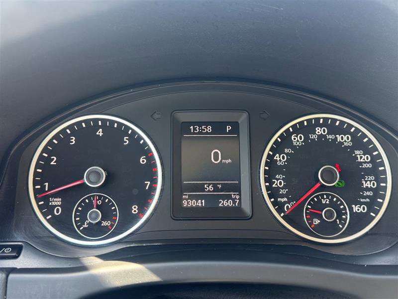 Used 2016 Volkswagen Tiguan SE image 29