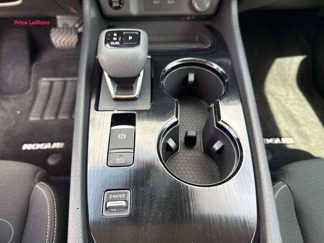 Certified 2026 Nissan Rogue S FWD image 27