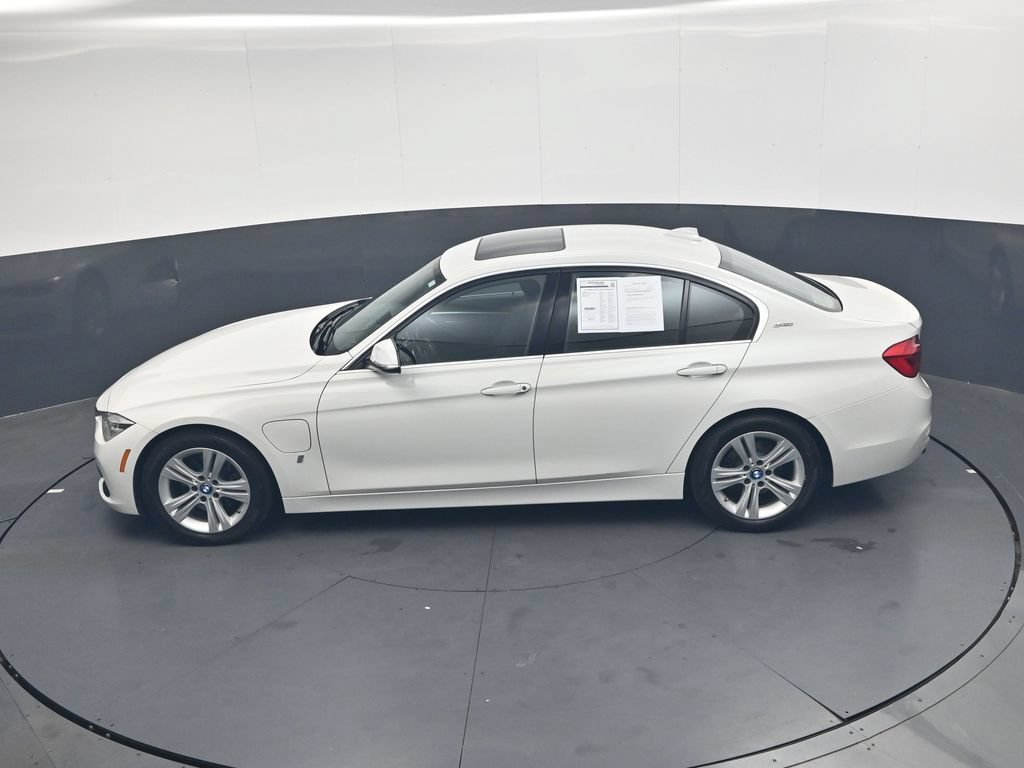 Used 2018 BMW 330e RWD image 30