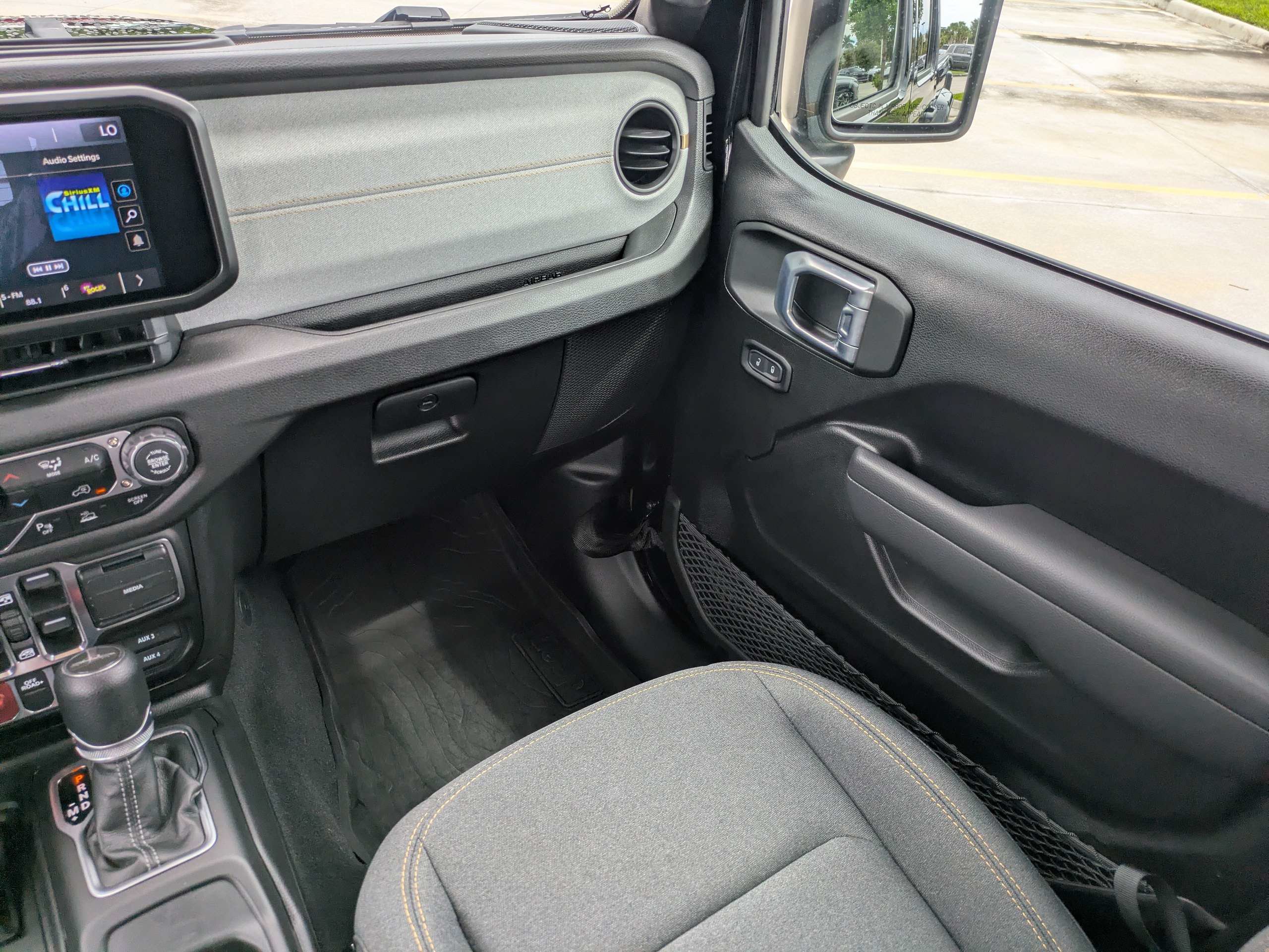 Used 2026 Jeep Gladiator Sport AWD/4WD image 15