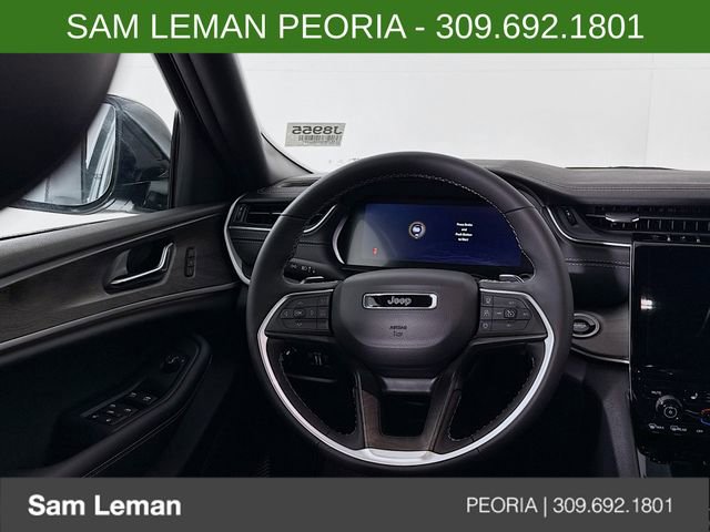 New 2025 Jeep Grand Cherokee Limited image 11