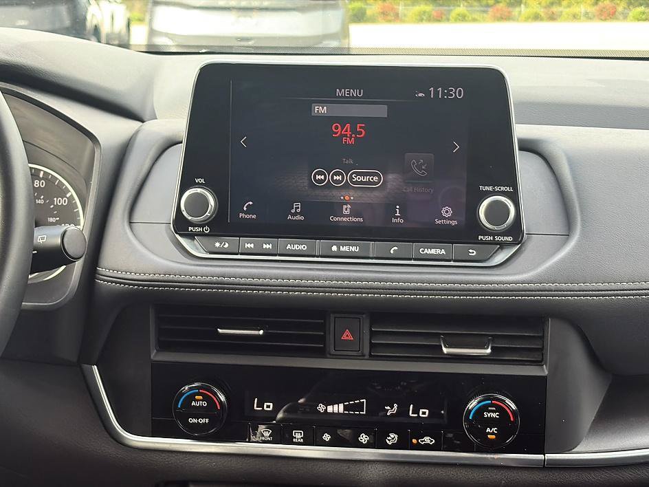 Certified 2025 Nissan Rogue SV AWD/4WD image 33
