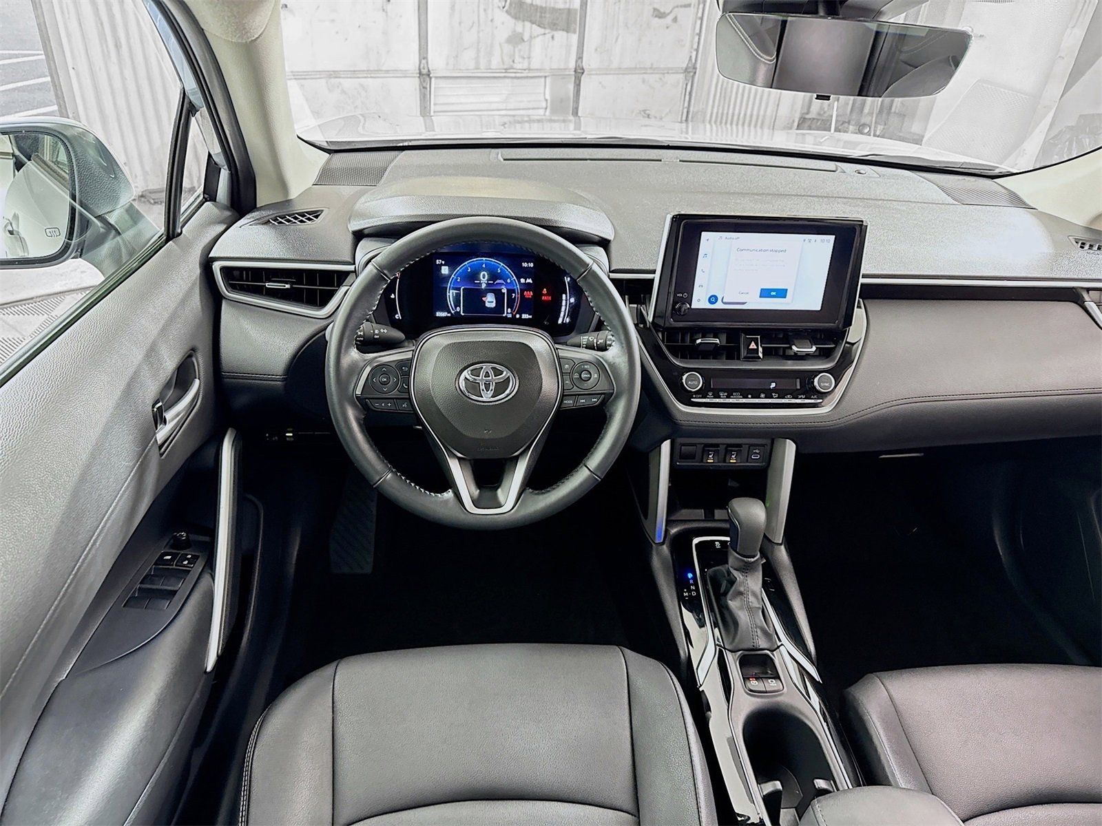 Used 2024 Toyota Corolla Cross XLE image 14