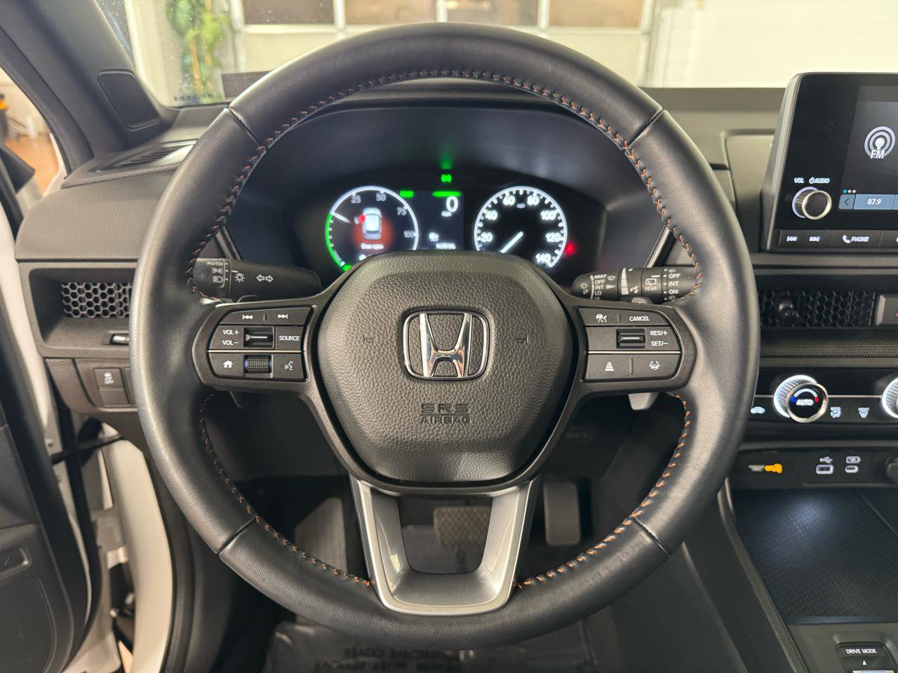 Used 2025 Honda CR-V Sport image 17