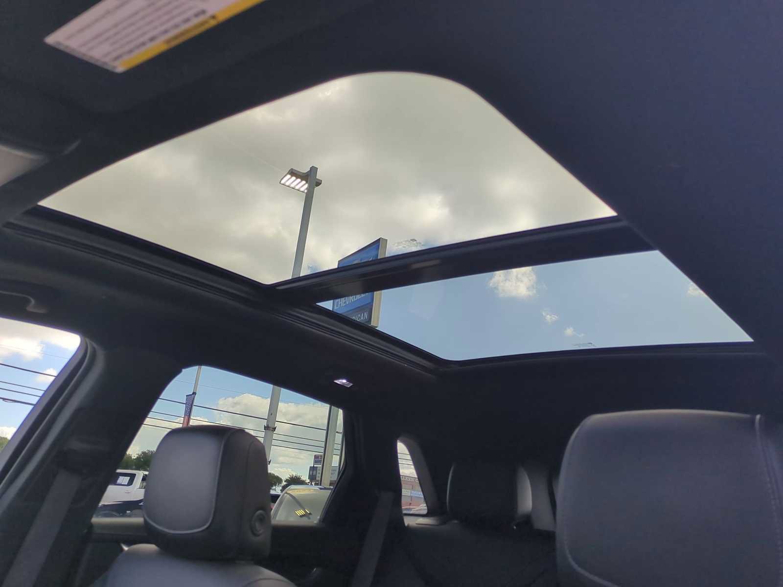 Used 2022 Cadillac XT5 Premium Luxury FWD image 18