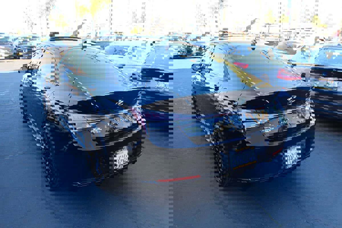 Used 2022 Hyundai Elantra N Line w/ Cargo Package image 5