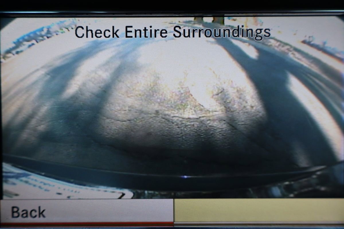 Used 2011 Mercedes-Benz E 350 4MATIC image 36