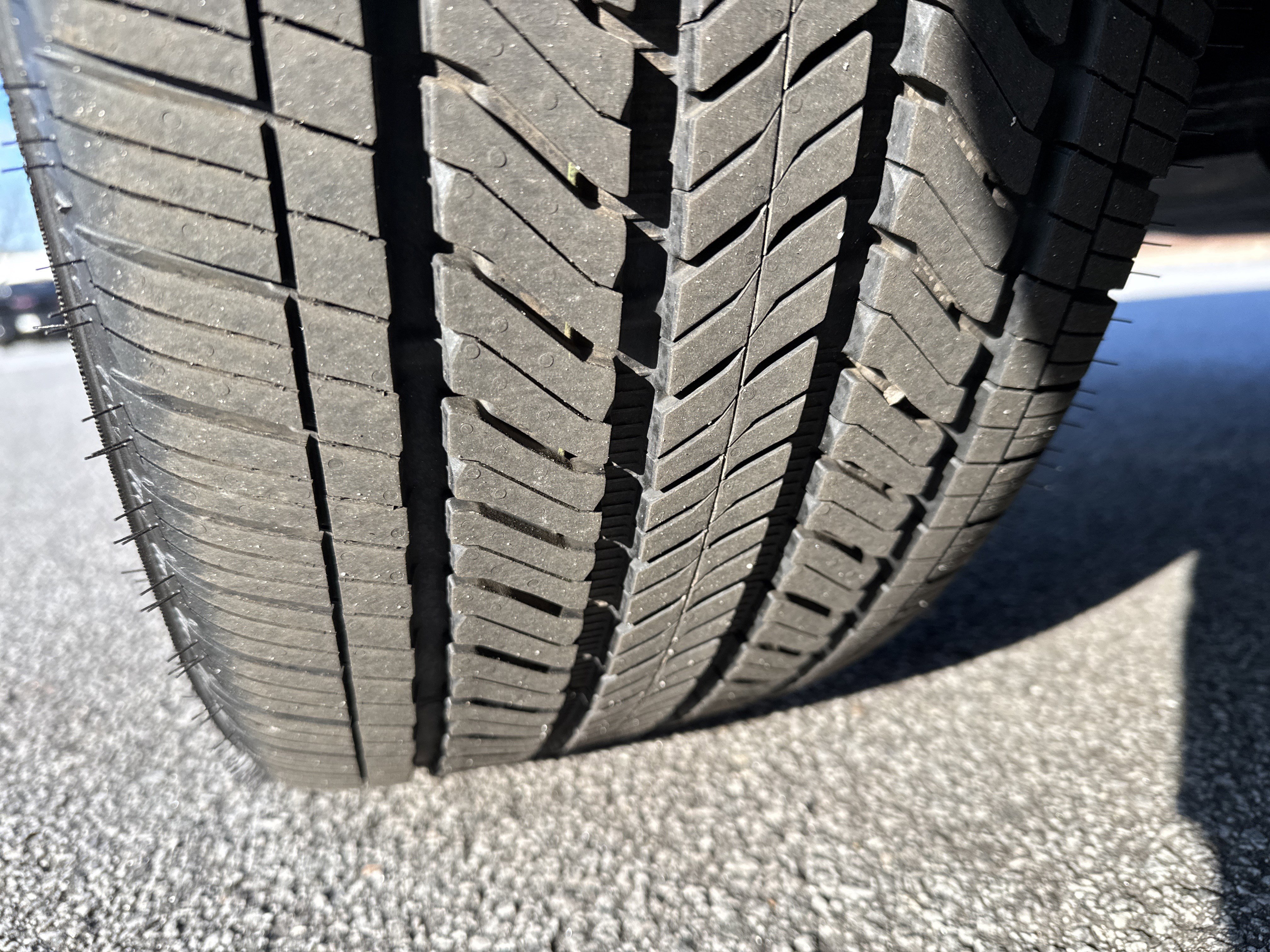 Used 2026 GMC Yukon Denali Ultimate w/ LPO, Floor Liner Package image 12