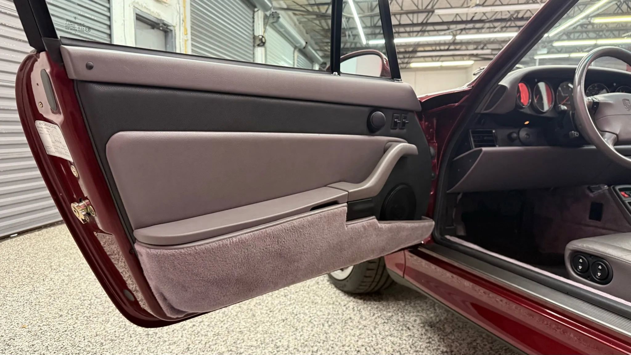 Used 1998 Porsche 911 Carrera 4S image 6