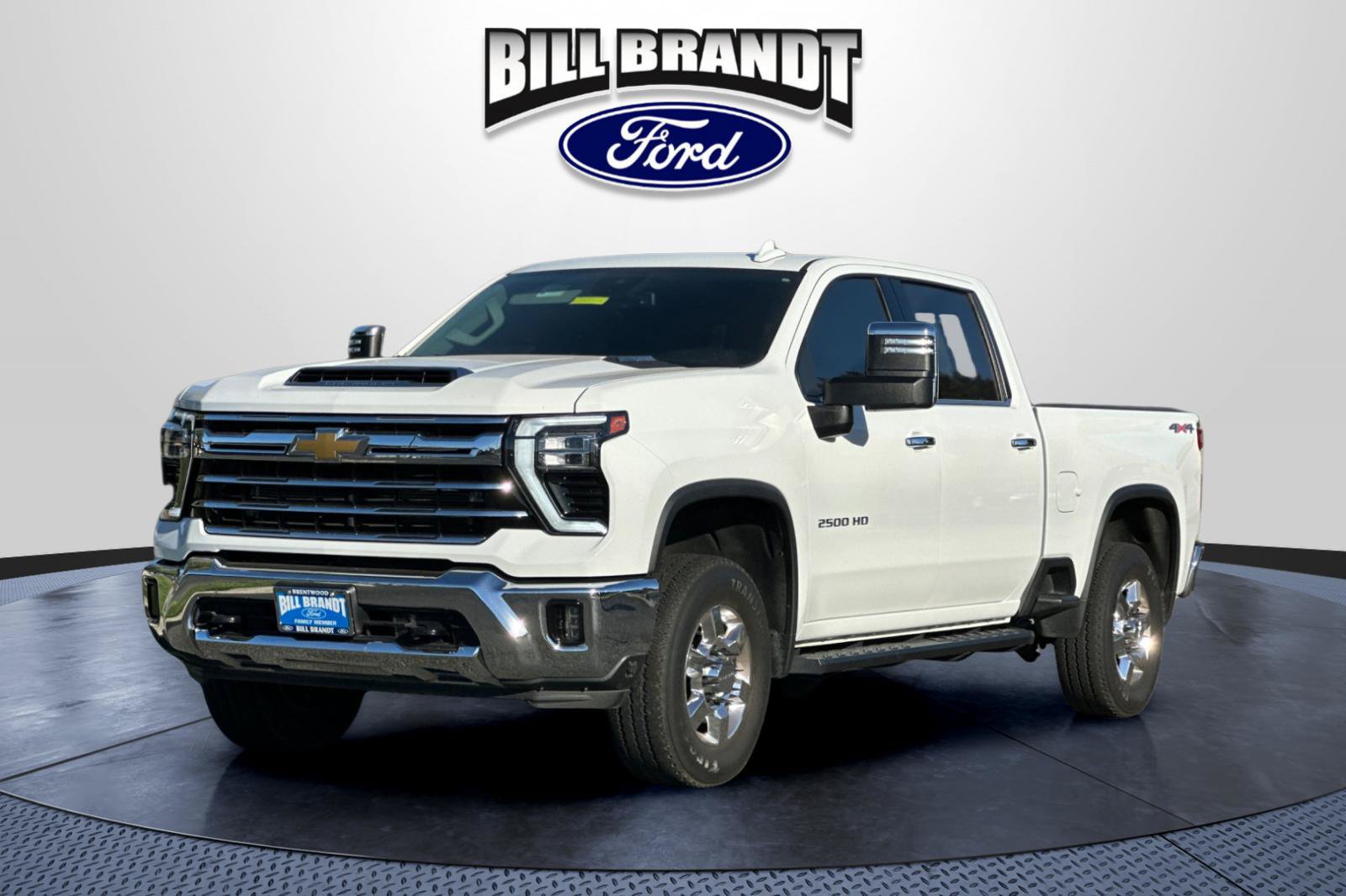 Used 2024 Chevrolet Silverado 2500 LTZ AWD/4WD image 7