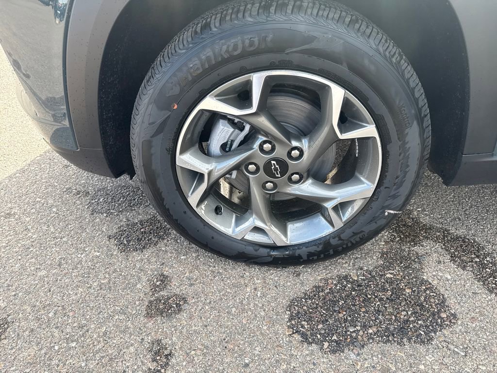 New 2026 Chevrolet Trax LT w/ Driver Confidence Package image 25