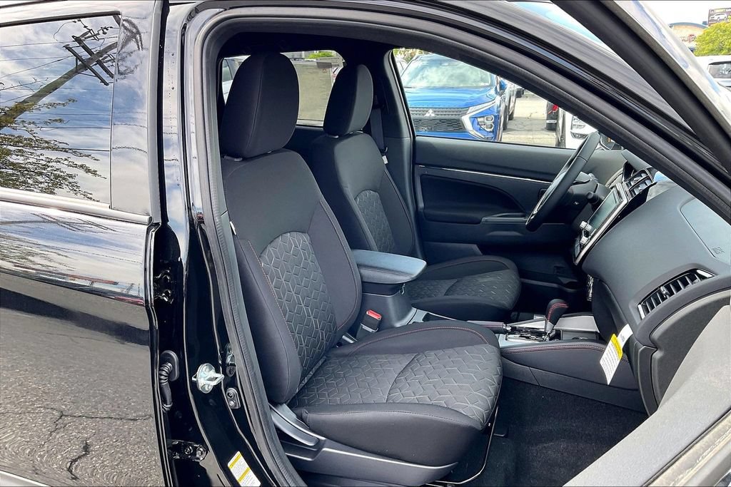 New 2026 Mitsubishi Outlander Sport AWD image 8