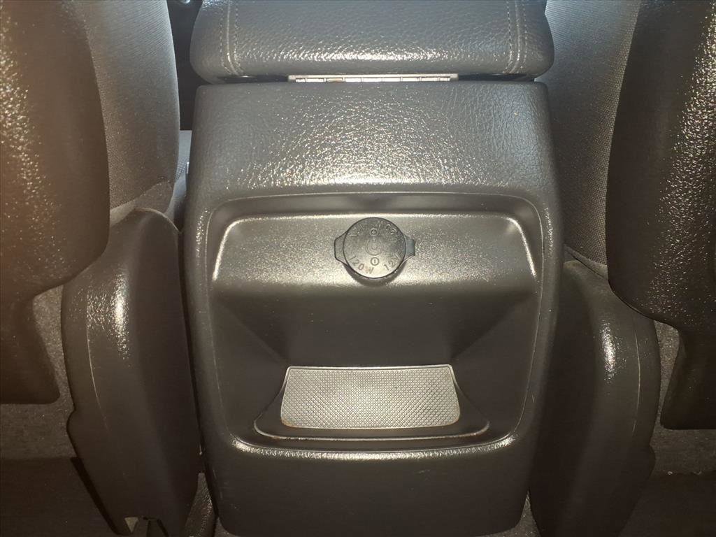 Used 2015 Kia Sorento LX image 25