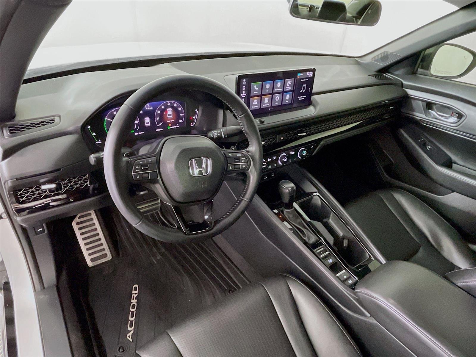 Used 2023 Honda Accord Sport image 14
