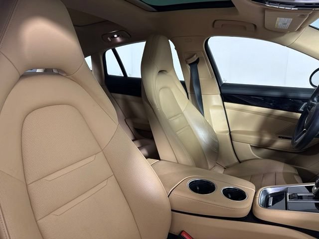 Used 2018 Porsche Panamera 4 AWD/4WD image 20
