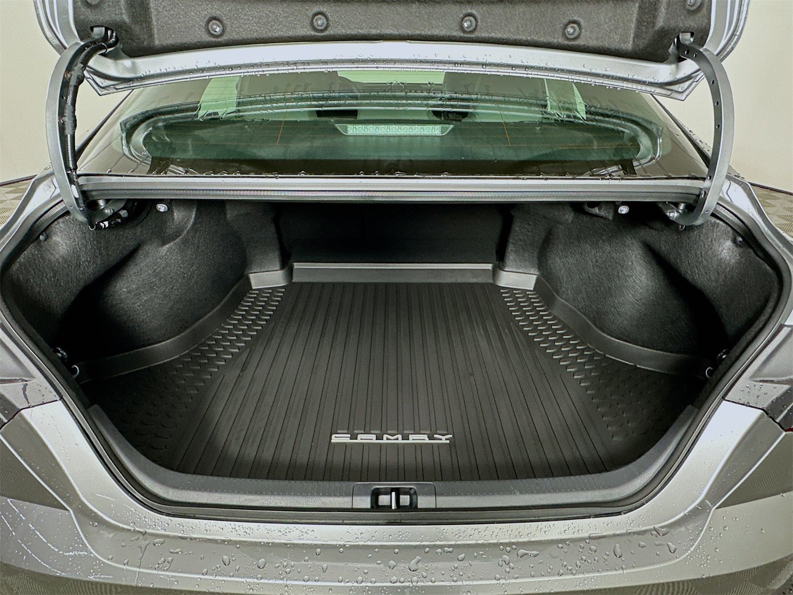 New 2026 Toyota Camry SE image 25