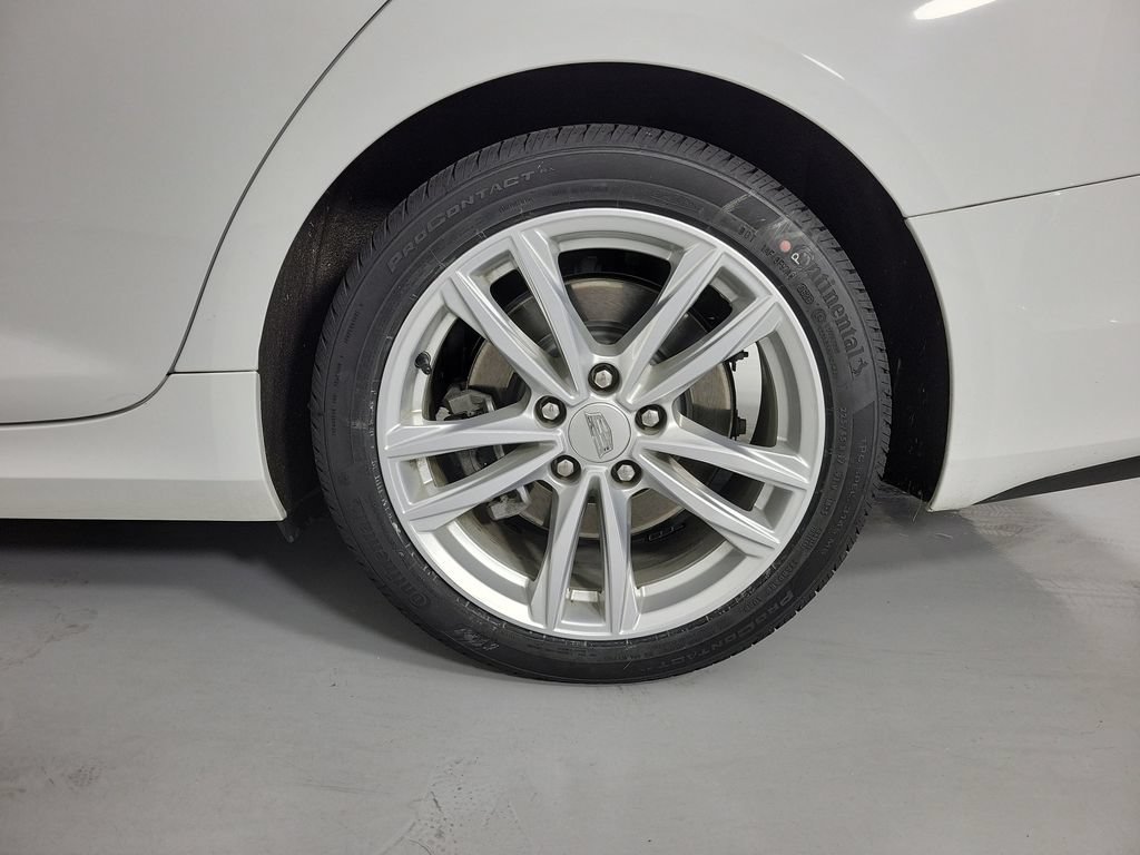 Certified 2024 Cadillac CT4 Luxury RWD image 9
