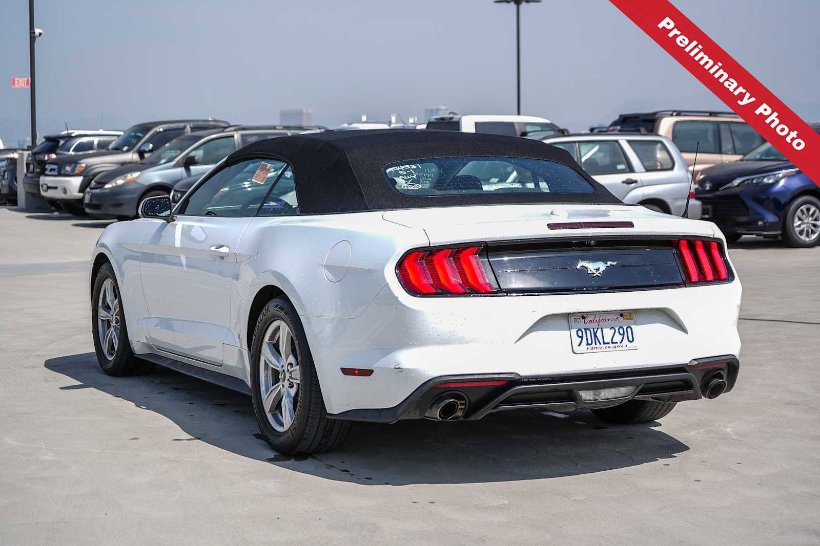 Used 2022 Ford Mustang Convertible RWD image 8