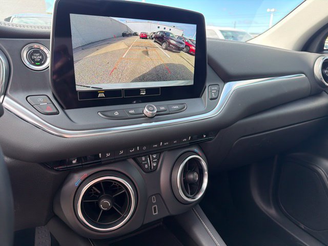 Used 2024 Chevrolet Blazer LT w/ Midnight/Sport Edition AWD/4WD image 17