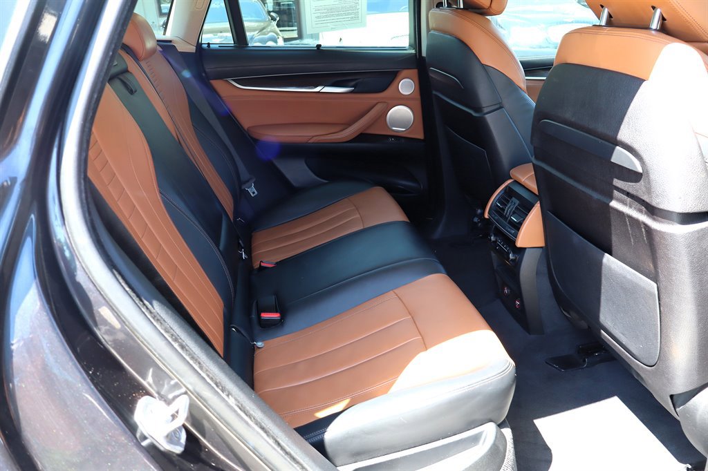 Used 2015 BMW X6 xDrive50i AWD/4WD image 22