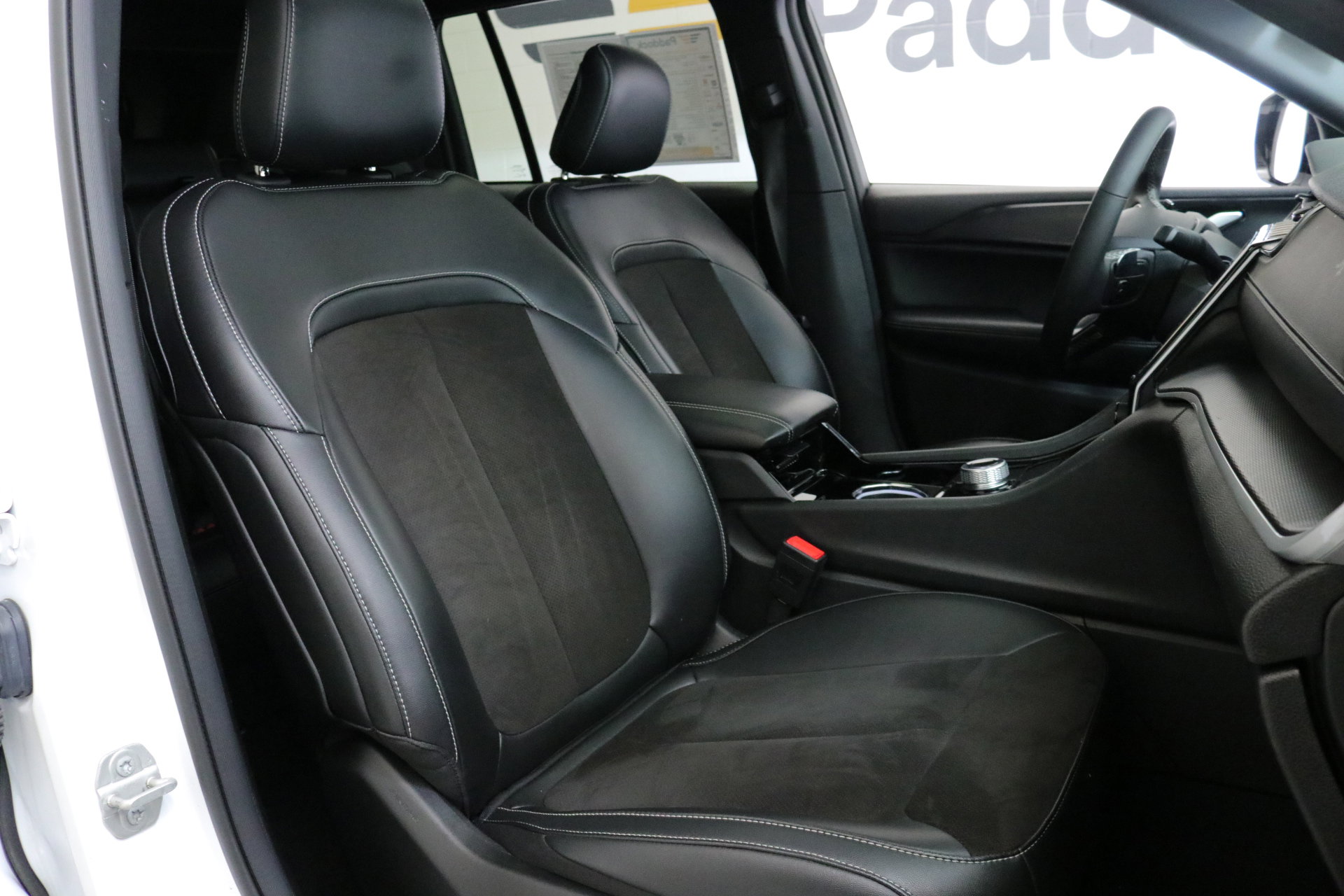 Used 2023 Jeep Grand Cherokee Altitude image 29