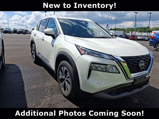 Used 2023 Nissan Rogue SV w/ SV Premium B Package AWD/4WD image 1