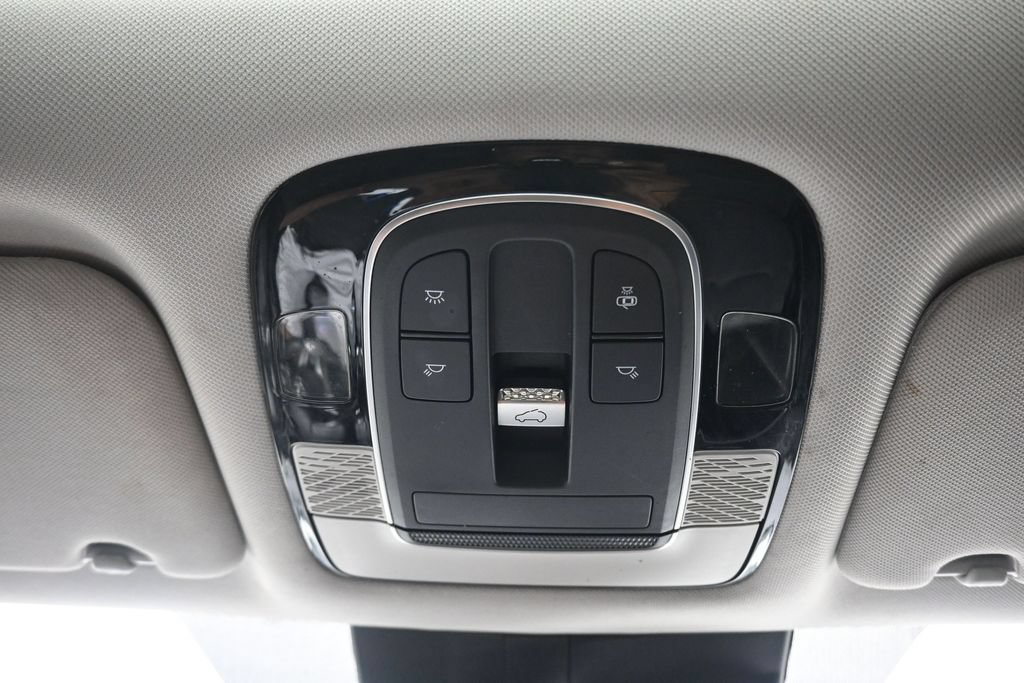Used 2021 Hyundai Palisade SEL w/ Cargo Package FWD image 25