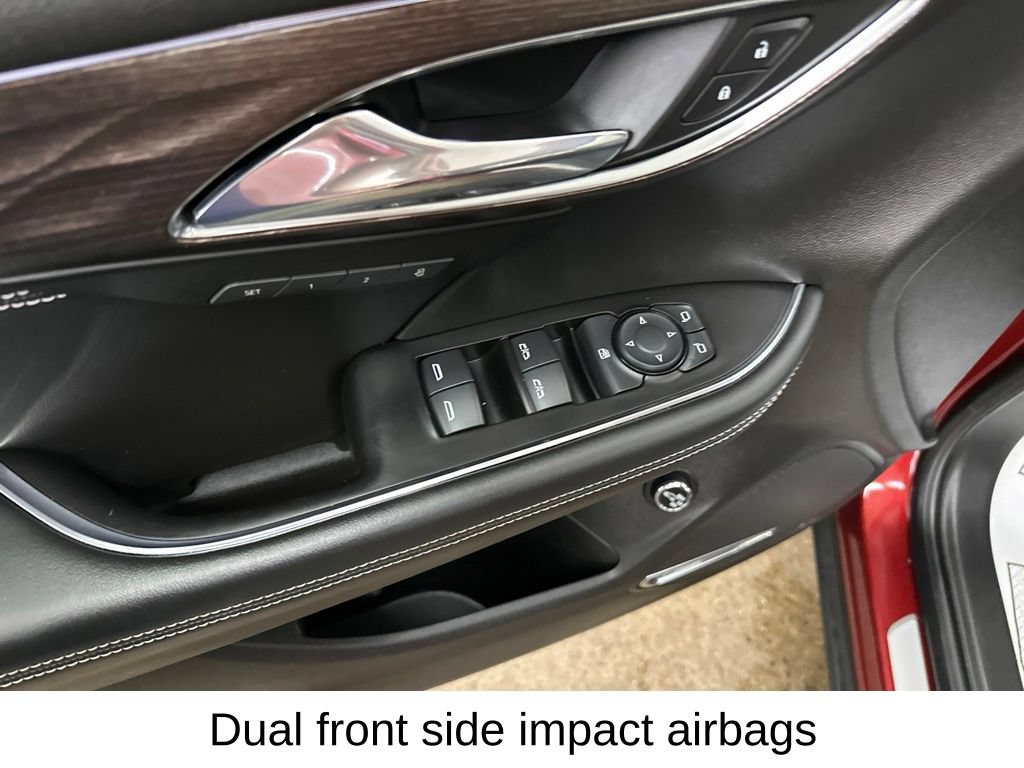 Used 2023 Buick Envision Avenir AWD/4WD image 37