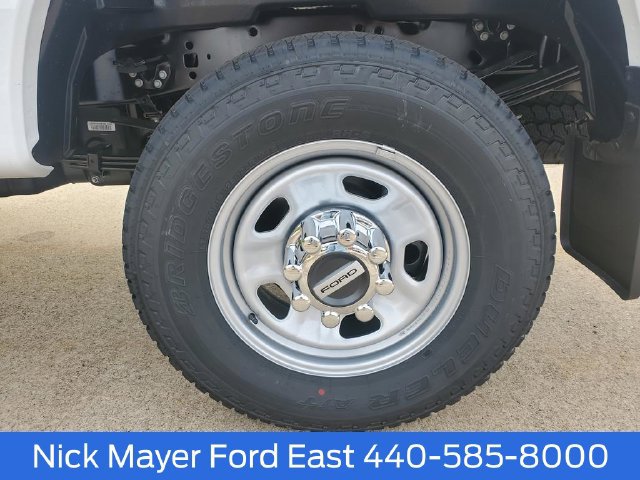 New 2027 Ford F350 XL w/ XL Chrome Package AWD/4WD image 32