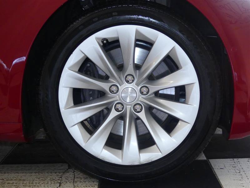 Used 2018 Tesla Model S 75D AWD/4WD image 30