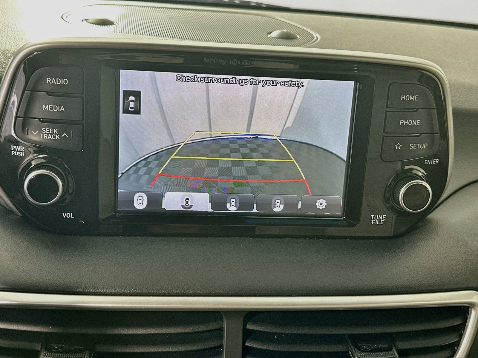 Used 2021 Hyundai Tucson Limited AWD/4WD image 14