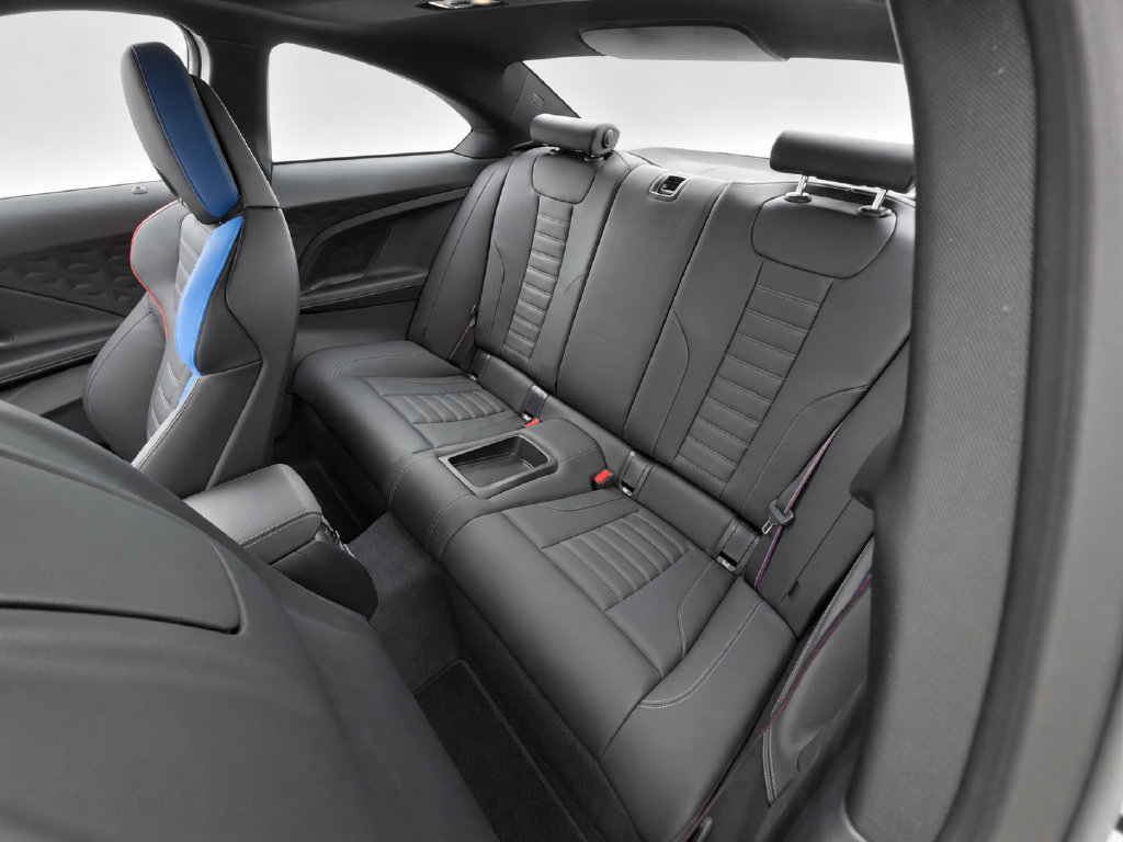 Used 2024 BMW M2 w/ Lighting Package RWD image 9