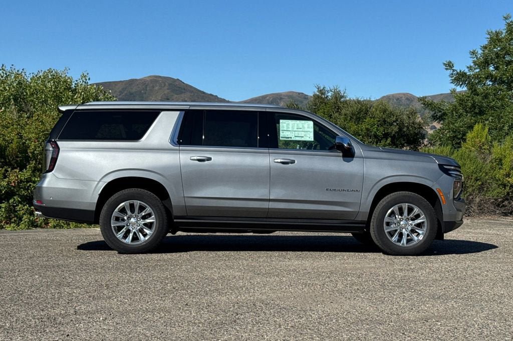 New 2026 Chevrolet Suburban Premier AWD/4WD image 3