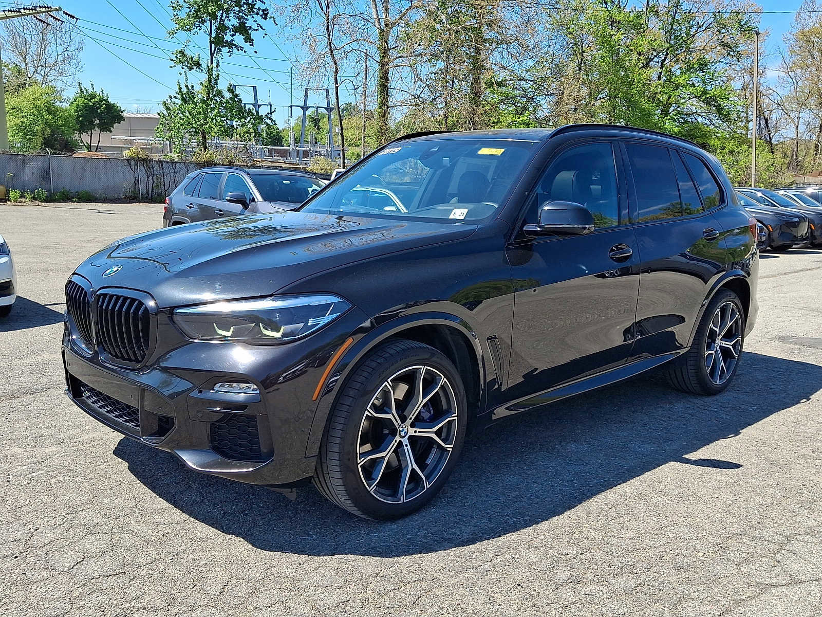 Used 2019 BMW X5 xDrive40i w/ M Sport Package AWD/4WD image 3