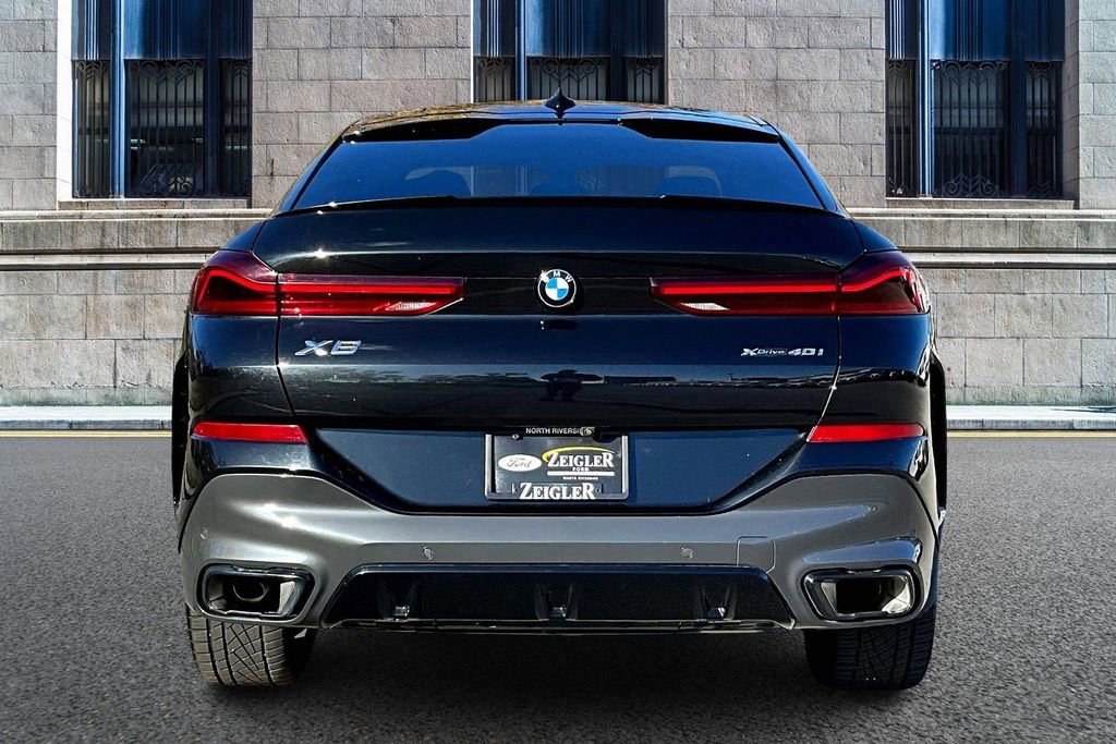 Used 2022 BMW X6 xDrive40i w/ M Sport Package AWD/4WD image 4